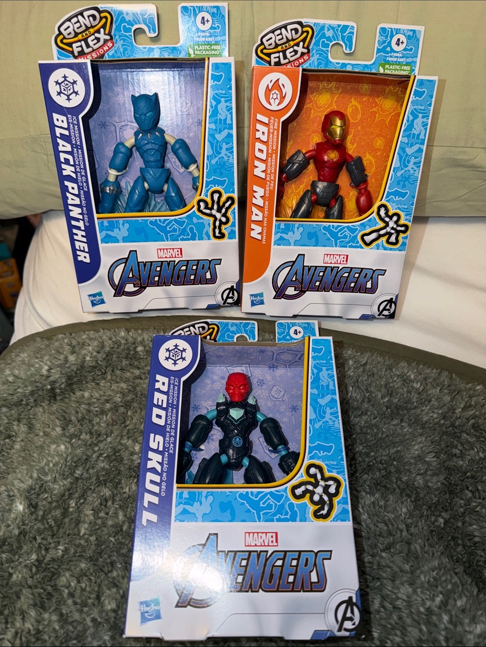 Marvel Avengers BEND & FLEX 6” (approx) FIGURES. INCLUDES FIGURINE & ACCESSORY.